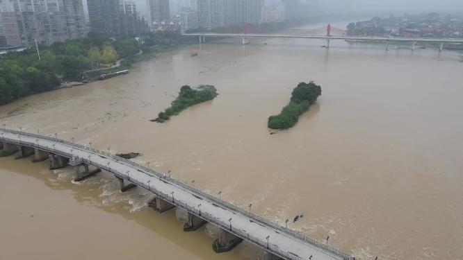 航拍河流涨洪水洪涝灾害
