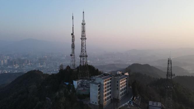 航拍湖南怀化中坡山电视塔