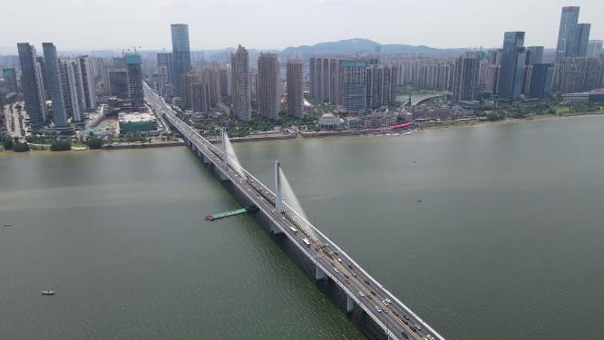 航拍湖南长沙银盆岭大桥