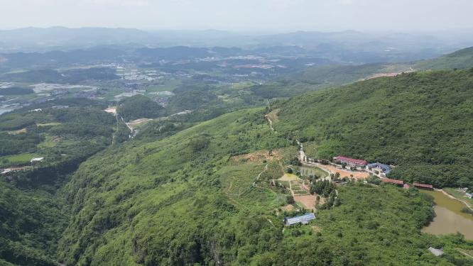 航拍祖国壮丽河山山谷