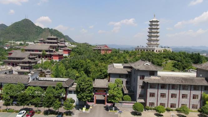 航拍贵阳大兴国寺