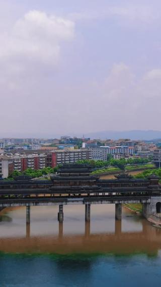 4K航拍少数民族苗族风雨桥历史文化古建筑