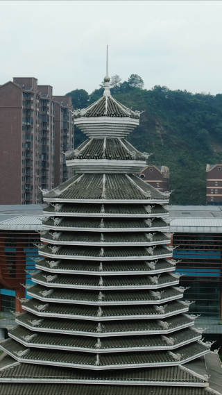 侗族特色建筑鼓楼竖屏航拍