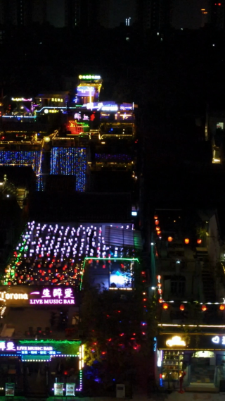 城市航拍广西阳朔古城夜景竖屏