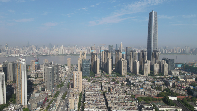 城市航拍武汉第一高楼绿地中心