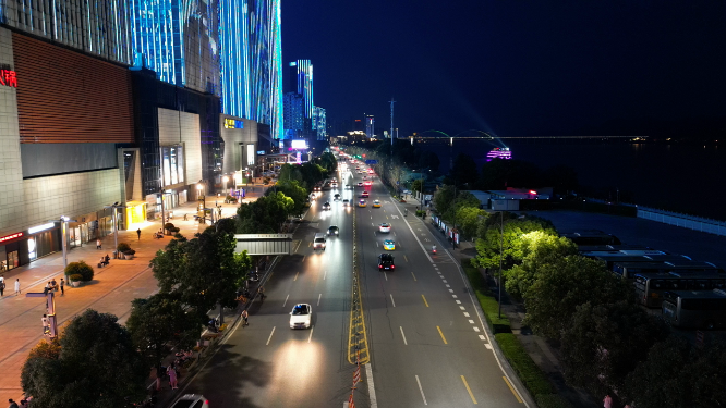 城市航拍湖北宜昌城市夜景交通