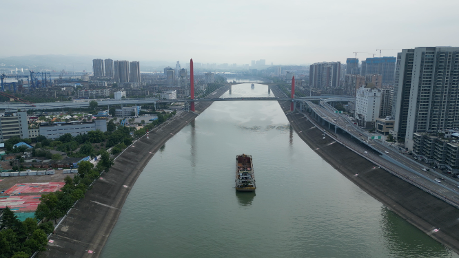 城市航拍湖北宜昌西林路大桥交通