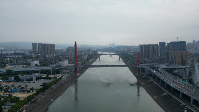 城市航拍湖北宜昌西林路大桥交通