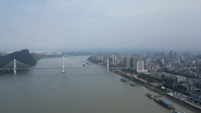 城市航拍湖北宜昌长江大桥交通