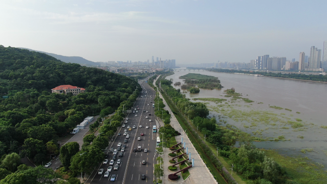 城市航拍湖南长沙沿江大道