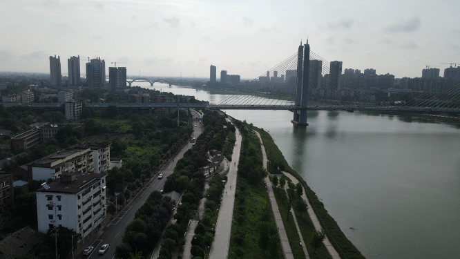 城市航拍益阳资江风光带高楼建筑