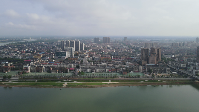 城市航拍益阳资江风光带高楼建筑