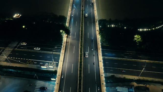 城市航拍福建漳州城市夜景交通竖屏航拍