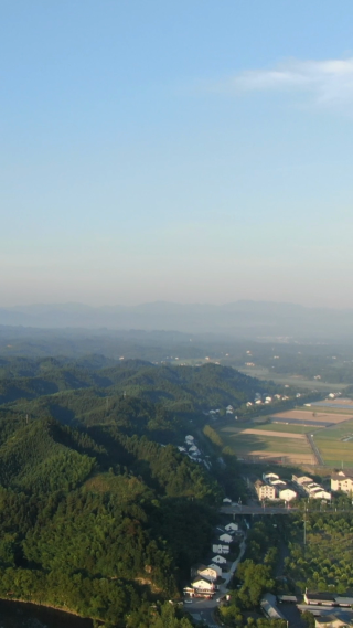 山川丘陵美丽乡村农业种植竖屏航拍