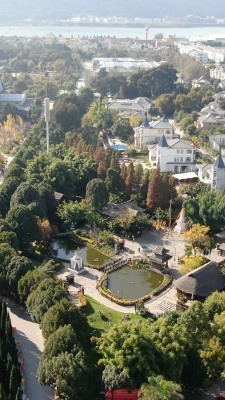 旅游景区云南昆明民族村竖屏