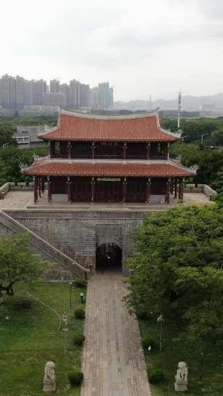 旅游景区福建泉州古城竖屏航拍