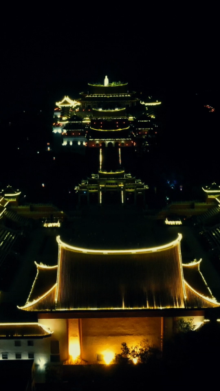 旅游景区福建湄洲岛妈祖庙夜景竖屏