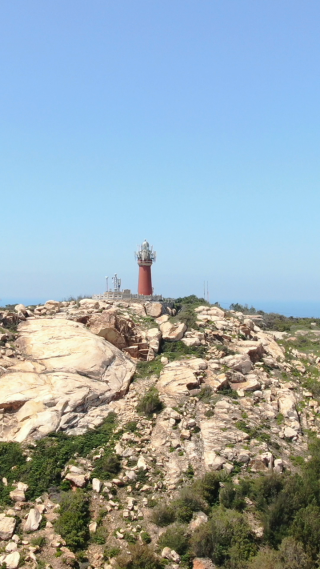 旅游景区福建湄洲岛灯塔竖屏航拍