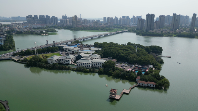 湖北鄂州凤凰岛航拍
