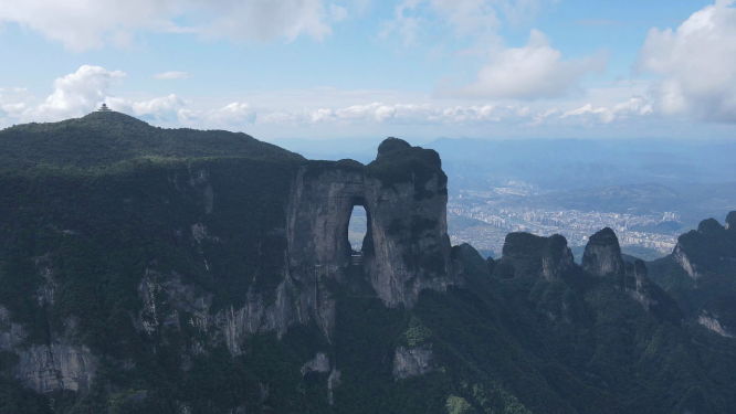 湖南张家界天门山5A景区航拍