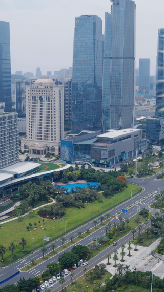 福建厦门城市交通竖屏航拍