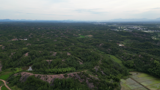 航拍丹霞地貌山川丘陵