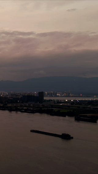 航拍城市夕阳晚霞夜幕降临