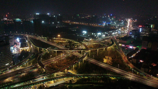 航拍山东济南城市夜景高架桥交通