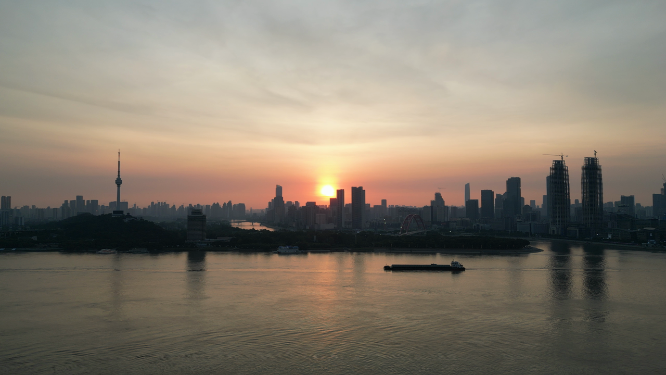 航拍武汉日落晚霞夕阳火烧云
