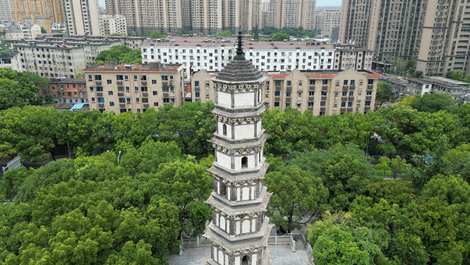 航拍江西九江锁江楼塔历史文化古建筑