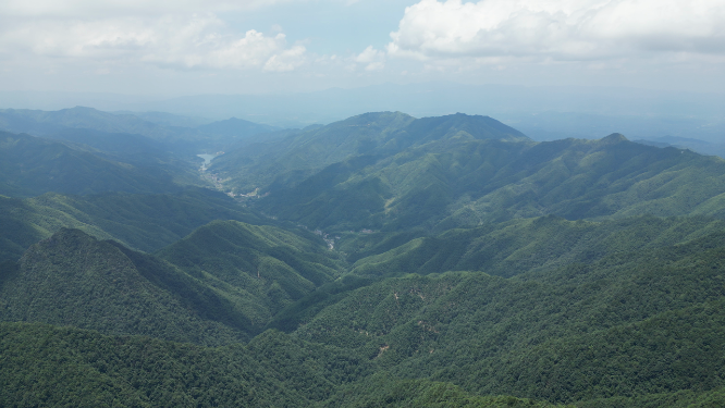 航拍江西井冈山5A景区 