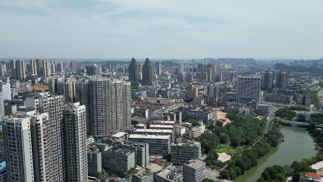 航拍江西吉安城市建设