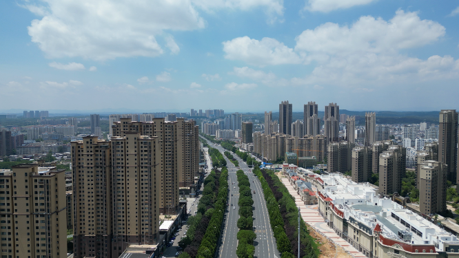 航拍湖北孝感城市建设交通大道 