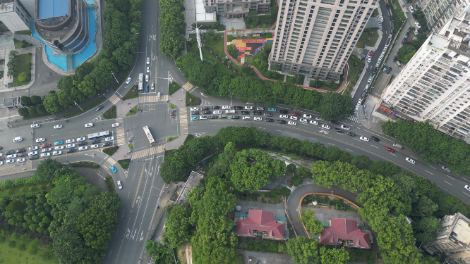 航拍湖北宜昌城市交通道路