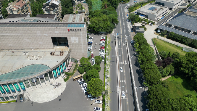 航拍湖北美术馆场馆建筑
