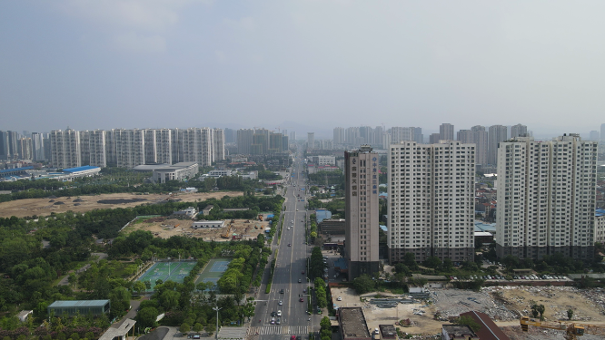 航拍湖北襄阳城市交通