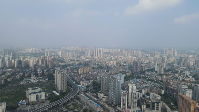 航拍湖北襄阳城市交通