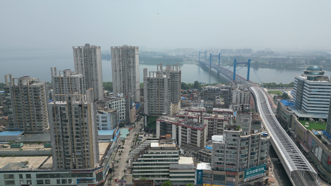 航拍湖北襄阳城市高楼建筑