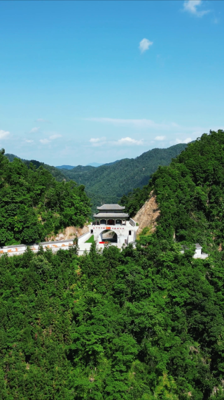 航拍湖北襄阳尧治河4A景区