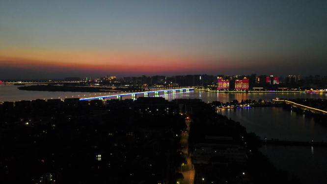 航拍湖北襄阳汉江桥梁夜景灯光 