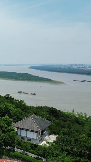 航拍湖北鄂州西山4A景区