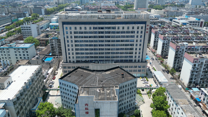 航拍襄阳市中心医院