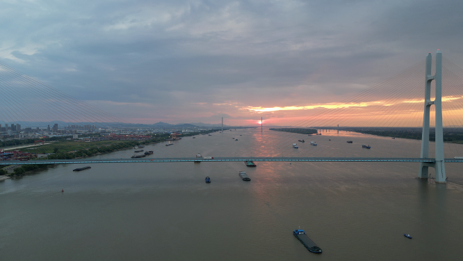 长江大桥日落晚霞夕阳江西九江