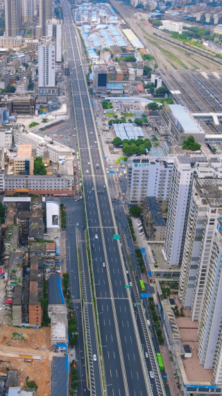 4K航拍城市铁路公路交通类视频