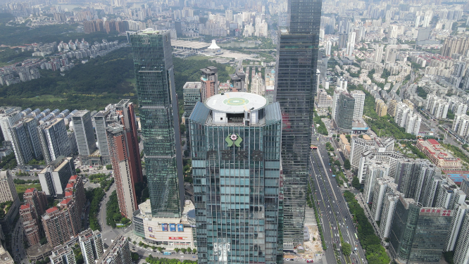 4K航拍广西东盟商务区城市高楼建筑