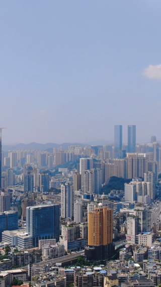 4K航拍贵州贵阳城市全景高楼大厦