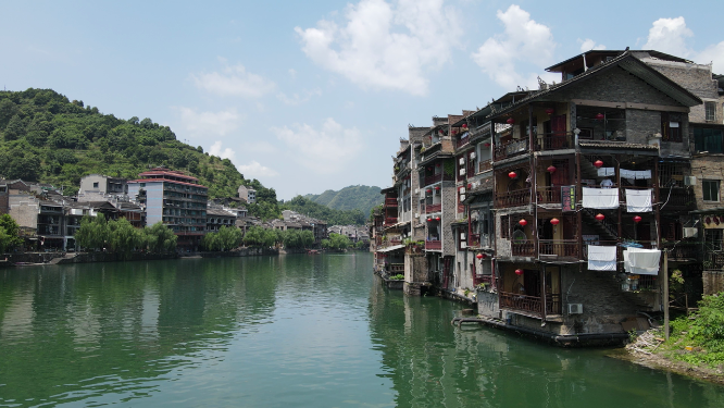 4K航拍贵州镇远古镇5A景区舞阳河两岸