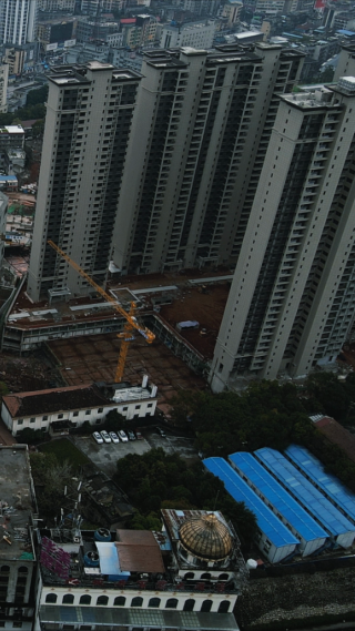 城市工地施工工地竖屏航拍