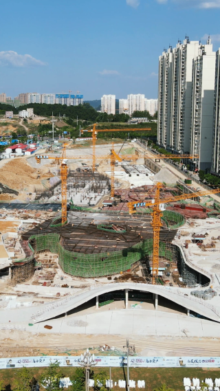 城市房地产施工工地航拍