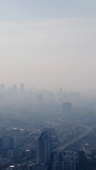 城市航拍南京清晨雾霾天气